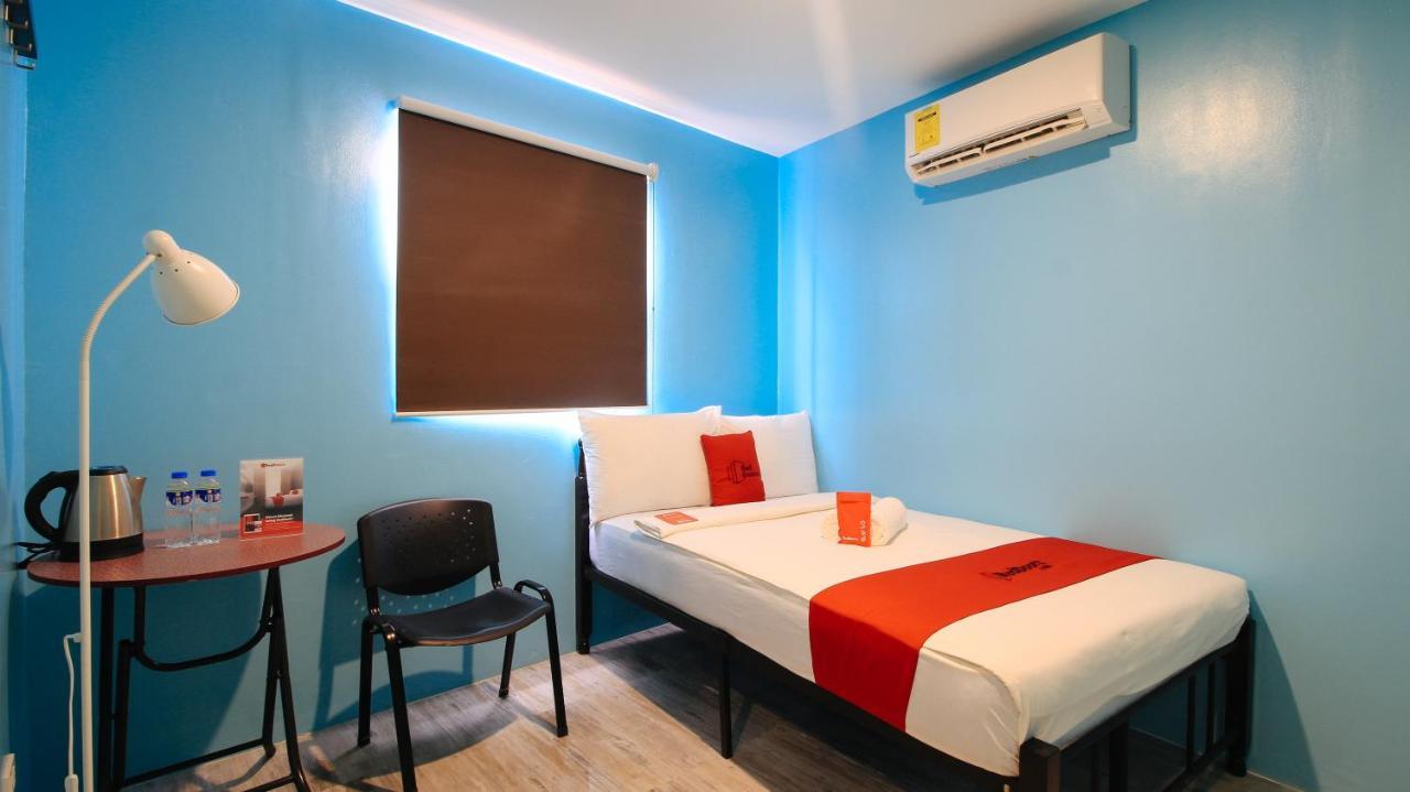 Reddoorz At Hotel Rosemarie Pasay Exteriér fotografie