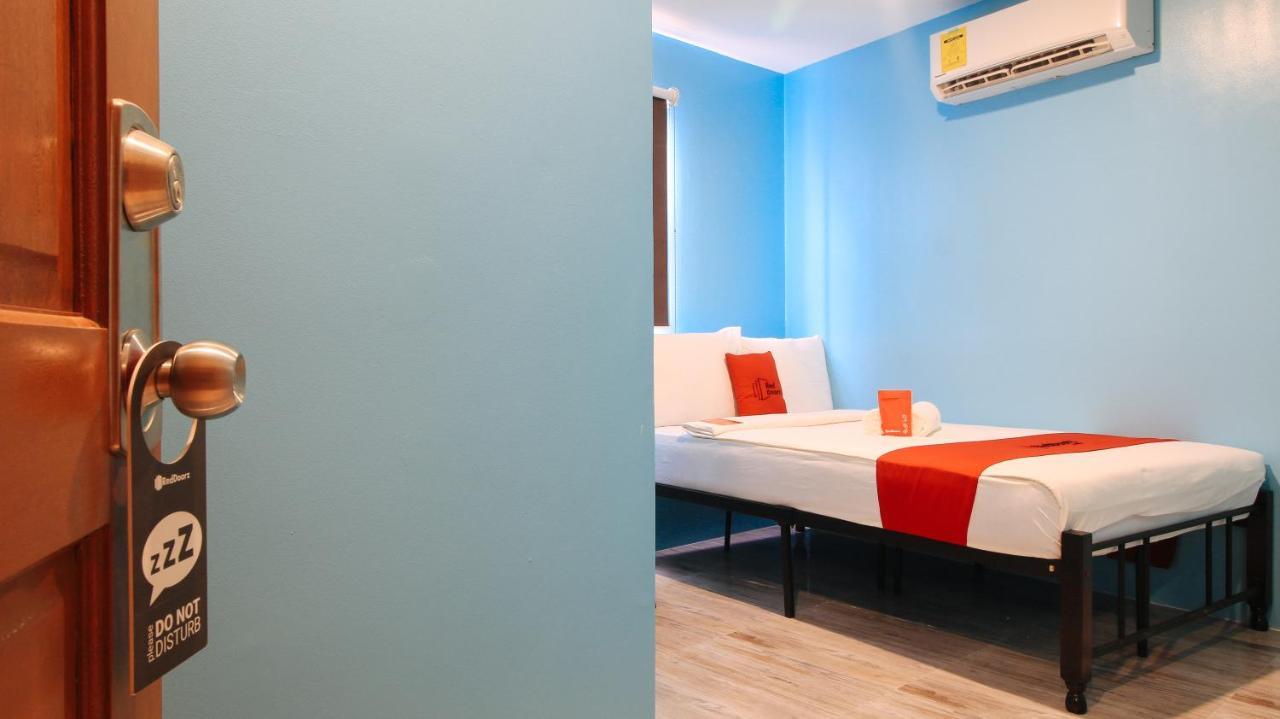 Reddoorz At Hotel Rosemarie Pasay Exteriér fotografie