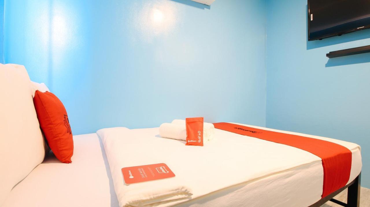 Reddoorz At Hotel Rosemarie Pasay Exteriér fotografie