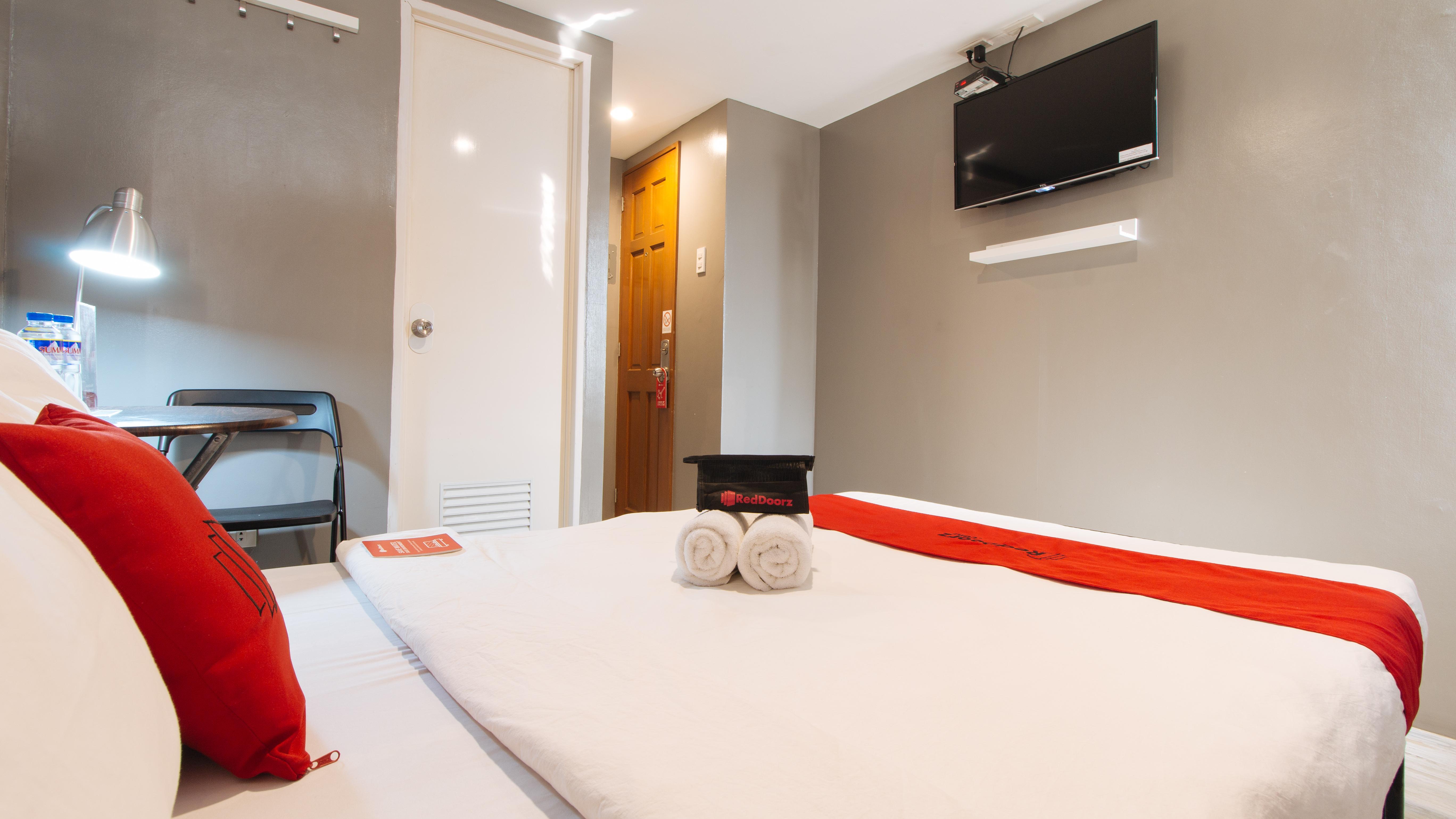 Reddoorz At Hotel Rosemarie Pasay Exteriér fotografie