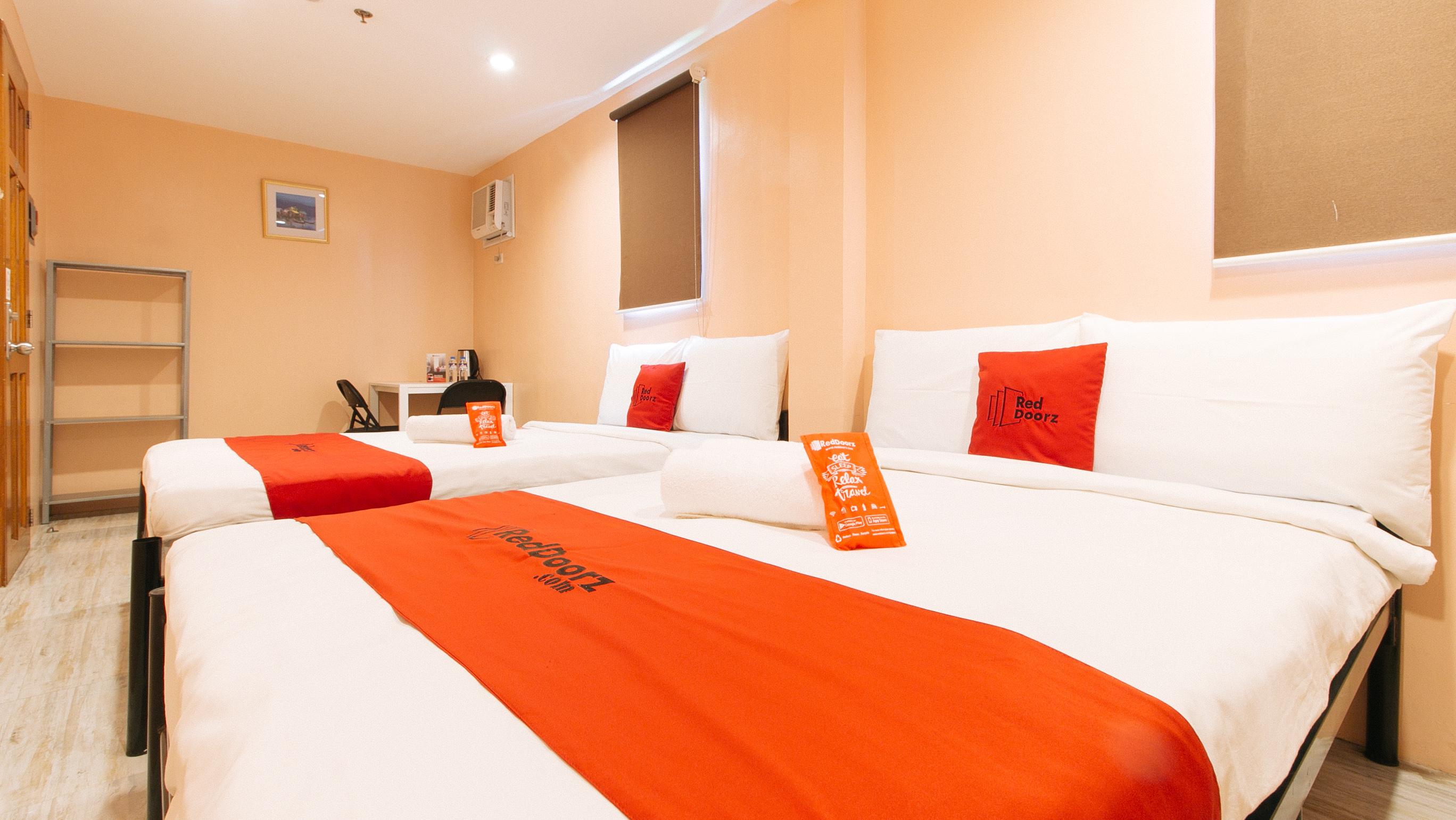 Reddoorz At Hotel Rosemarie Pasay Exteriér fotografie