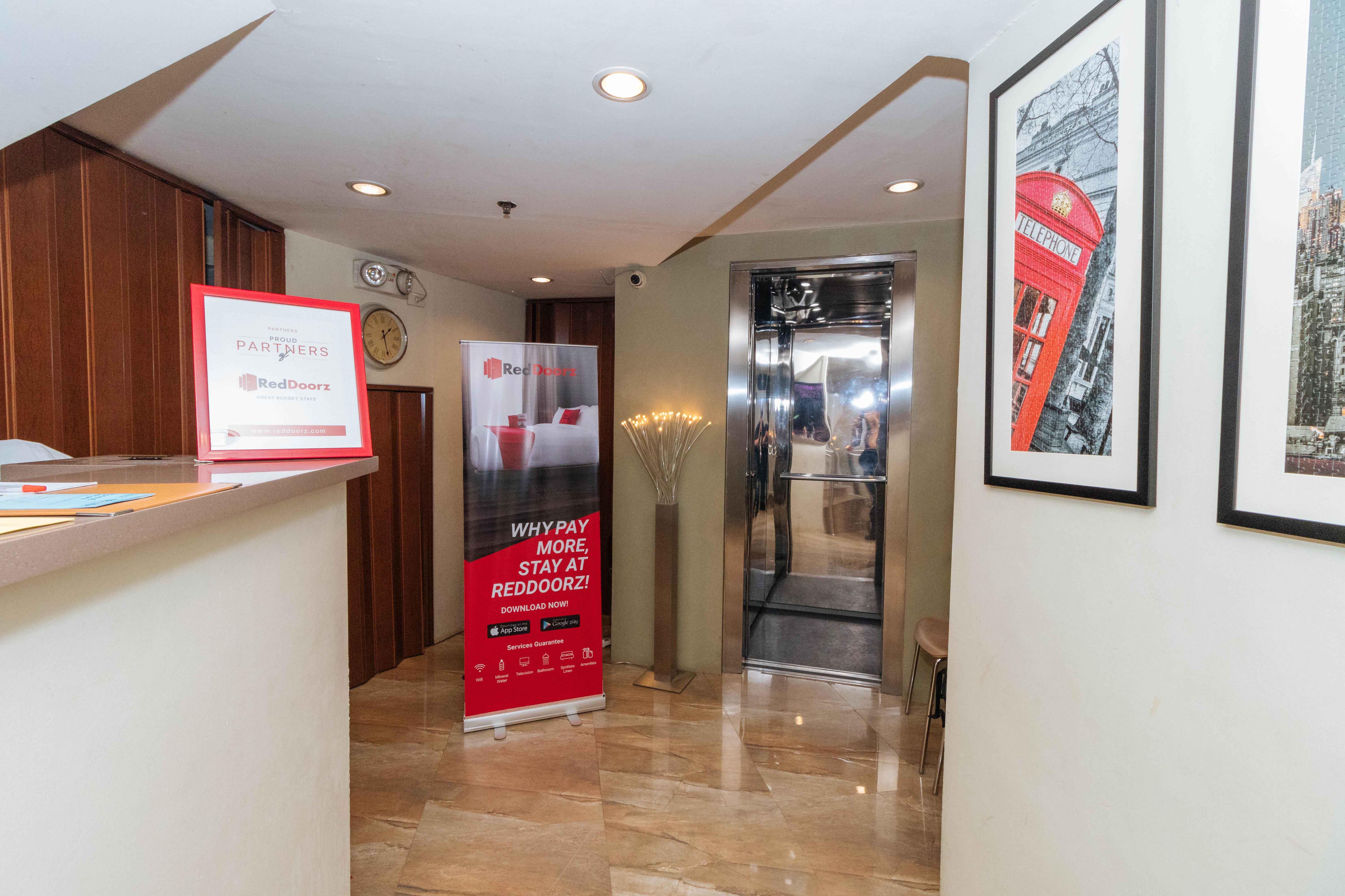 Reddoorz At Hotel Rosemarie Pasay Exteriér fotografie